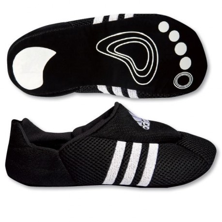 chaussons adidas